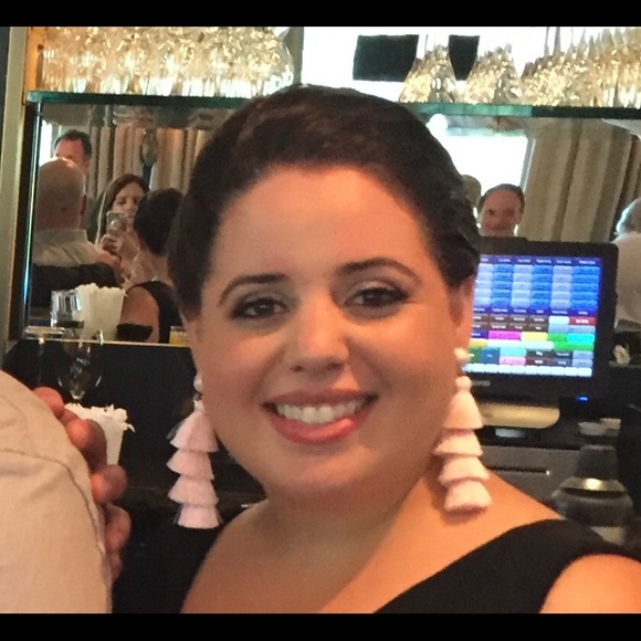 Meet your Posher, Dorothy - Picture 1 of 1